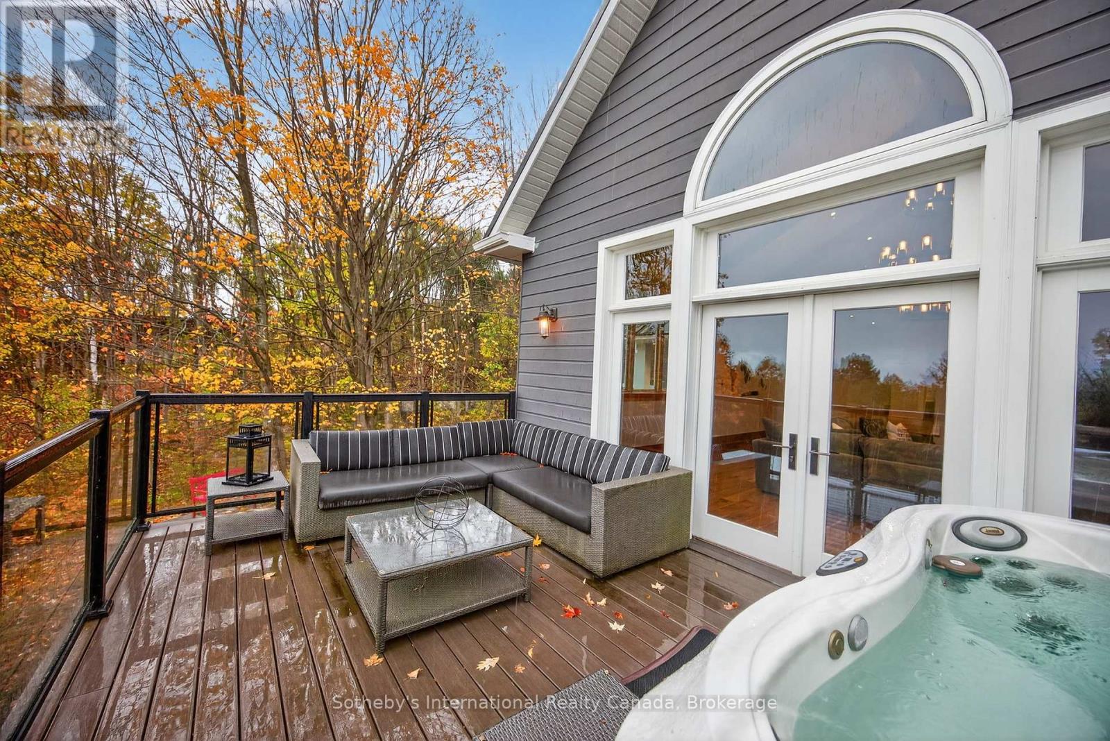 112 Arrowhead Crescent, Blue Mountains, Ontario  L9Y 0R9 - Photo 44 - X12484560