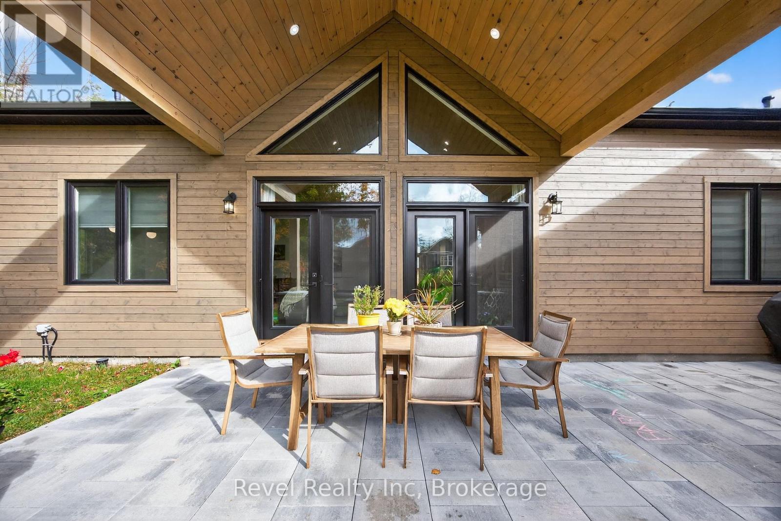 2 Seguin Crescent, Tiny, Ontario  L9M 0C9 - Photo 9 - S12484860