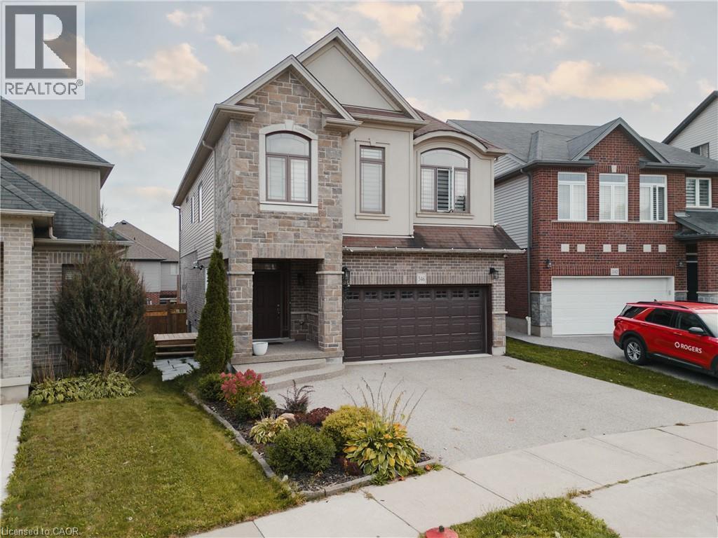 346 MOORLANDS Crescent, Kitchener, Ontario