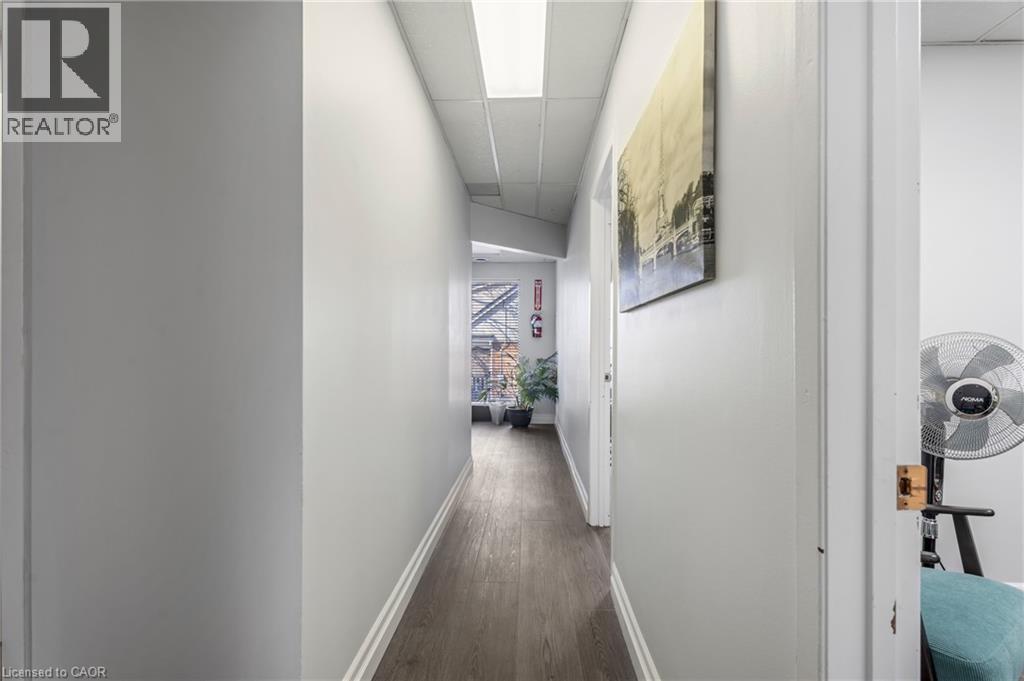 1219 Main Street E Unit# 1, Hamilton, Ontario  L8K 1A5 - Photo 11 - 40782647