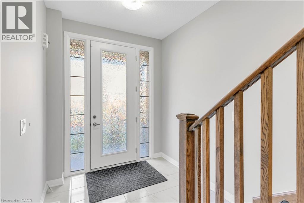 22 Rustic Oak Trail, Ayr, Ontario  N0B 1E0 - Photo 4 - 40783977