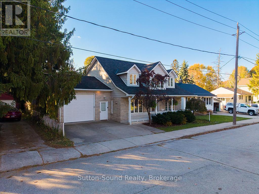 846 4th Avenue A W, Owen Sound, Ontario  N4K 4Z8 - Photo 3 - X12487278