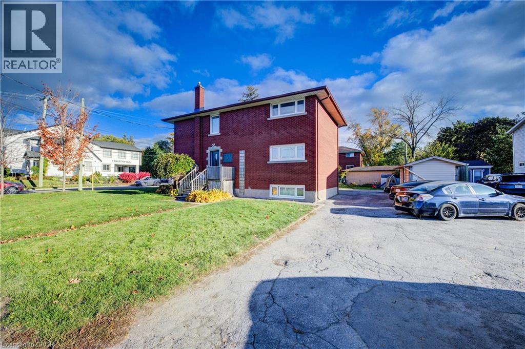 263 Highland Road W, Kitchener, Ontario  N2M 3C4 - Photo 2 - 40784583