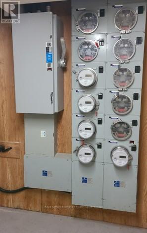 77 Montreal Street, Goderich, Ontario  N7A 2G5 - Photo 10 - X12496154