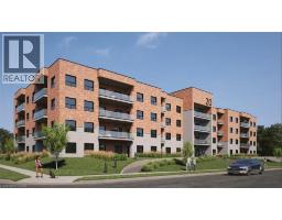 20 GREEN ARBOUR Way Unit# 102, Lindsay, Ontario