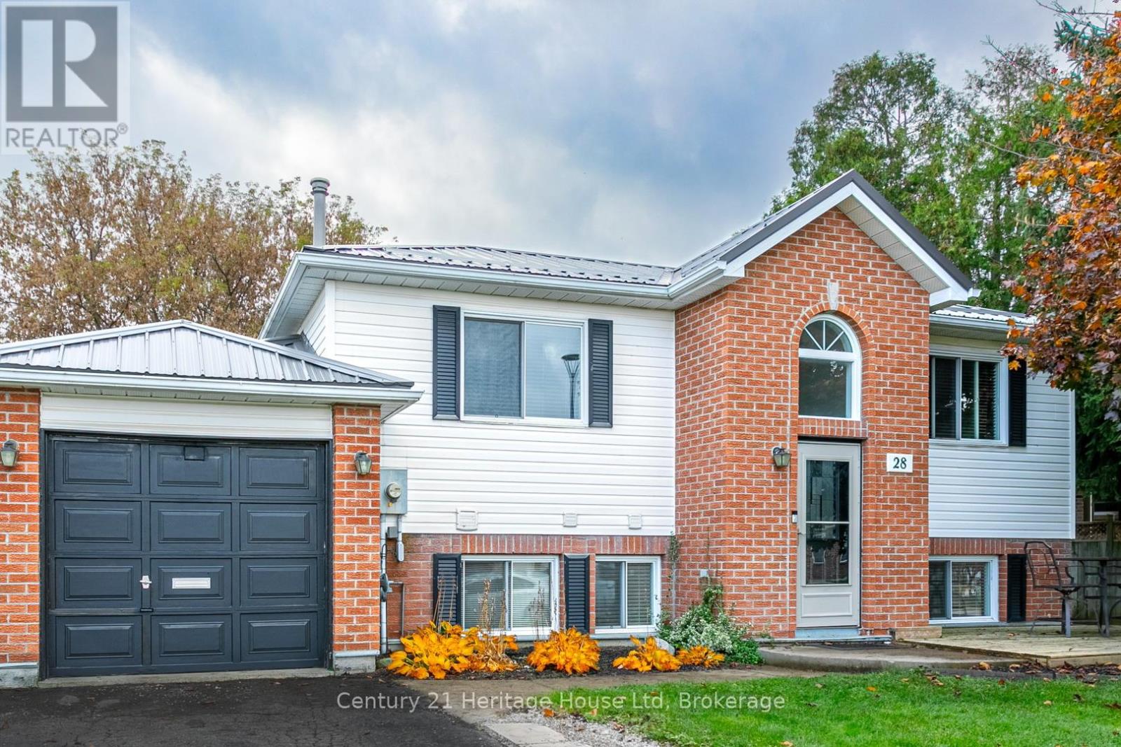 28 ANDERSON STREET, Woodstock, Ontario