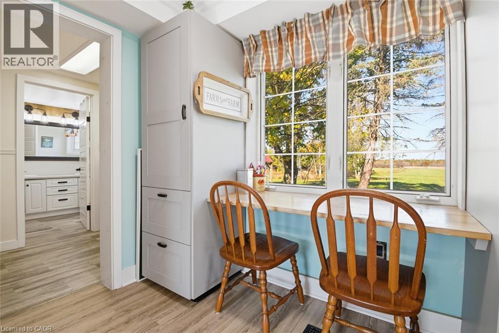 9043 Ridge Road, Niagara Falls, Ontario  L3B 5N7 - Photo 26 - 40784996