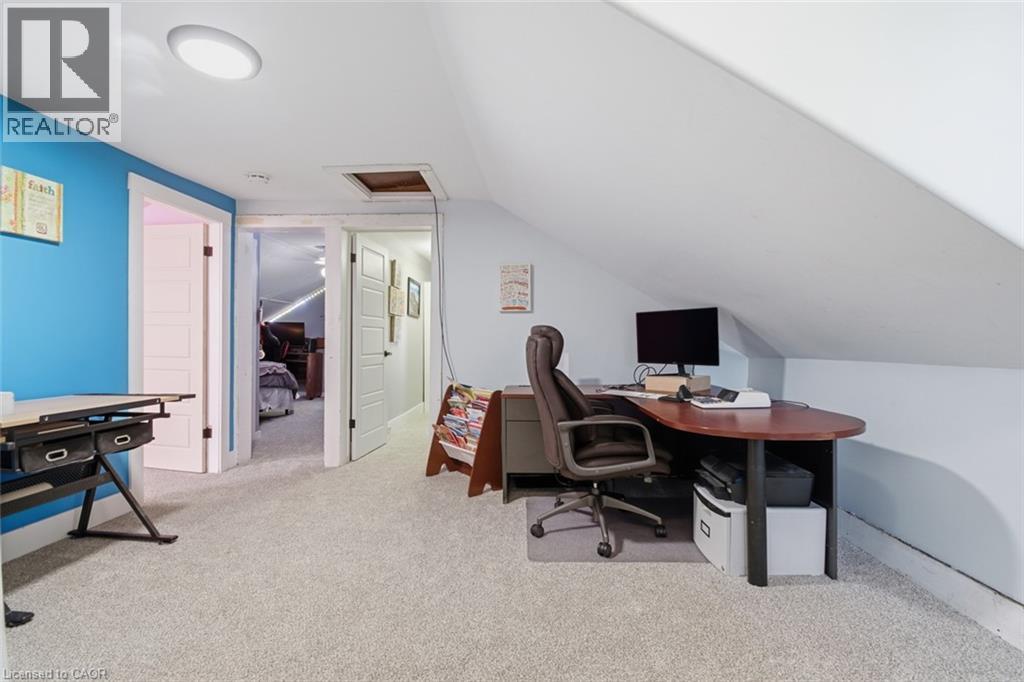 9043 Ridge Road, Niagara Falls, Ontario  L3B 5N7 - Photo 41 - 40784996