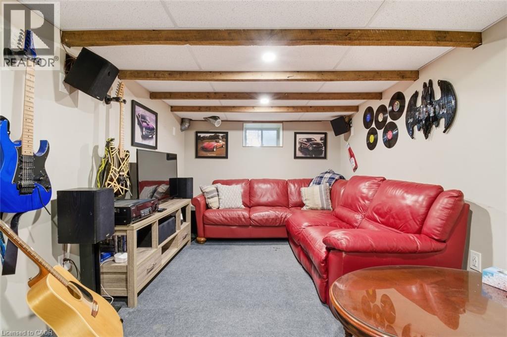 9043 Ridge Road, Niagara Falls, Ontario  L3B 5N7 - Photo 44 - 40784996