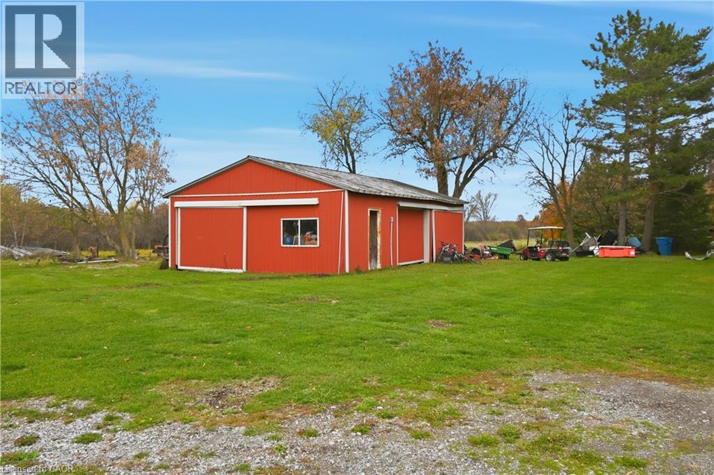 9043 Ridge Road, Niagara Falls, Ontario  L3B 5N7 - Photo 49 - 40784996