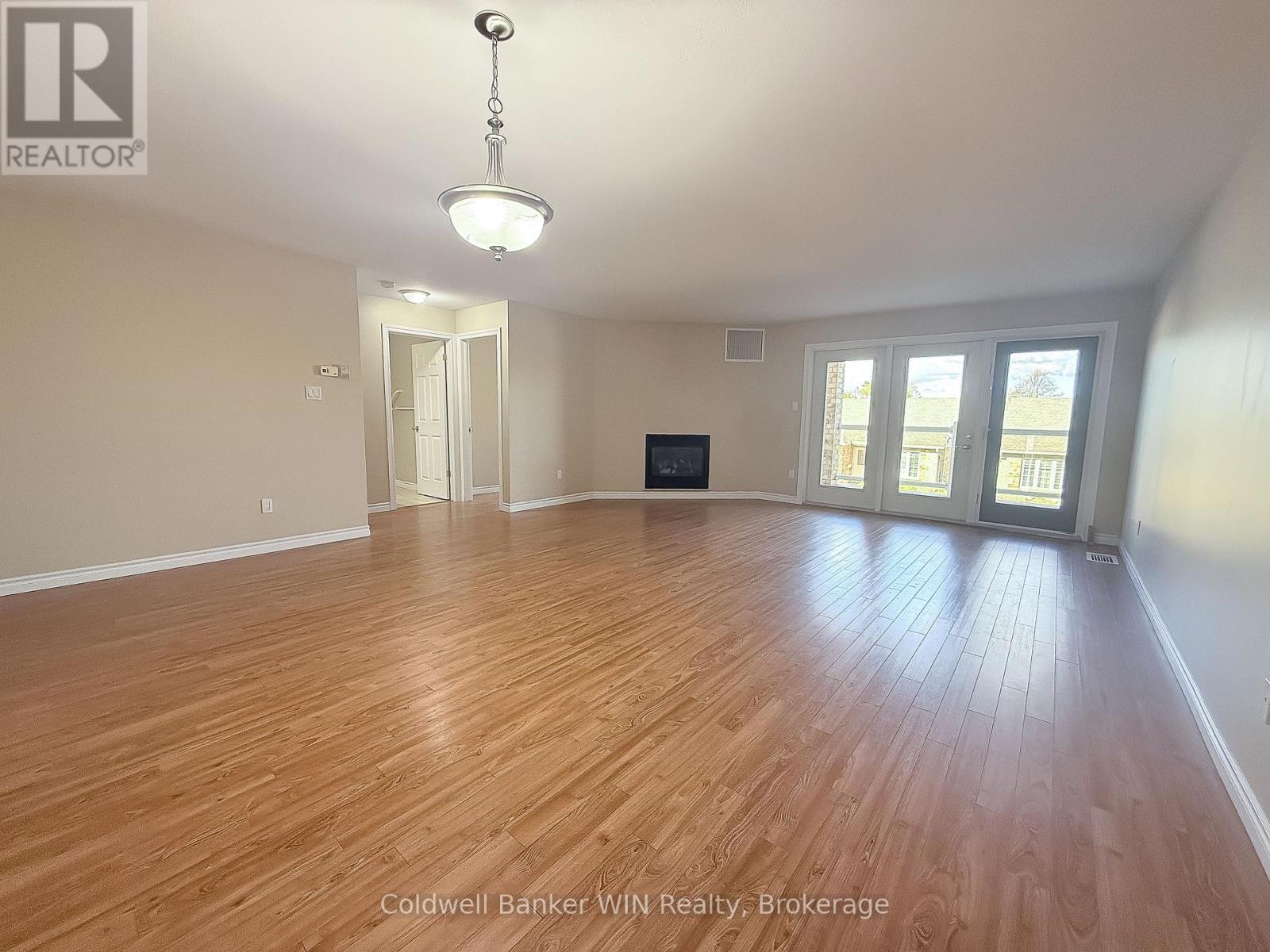 209 - 401 Birmingham Street E, Wellington North, Ontario  N0G 2L2 - Photo 5 - X12508098