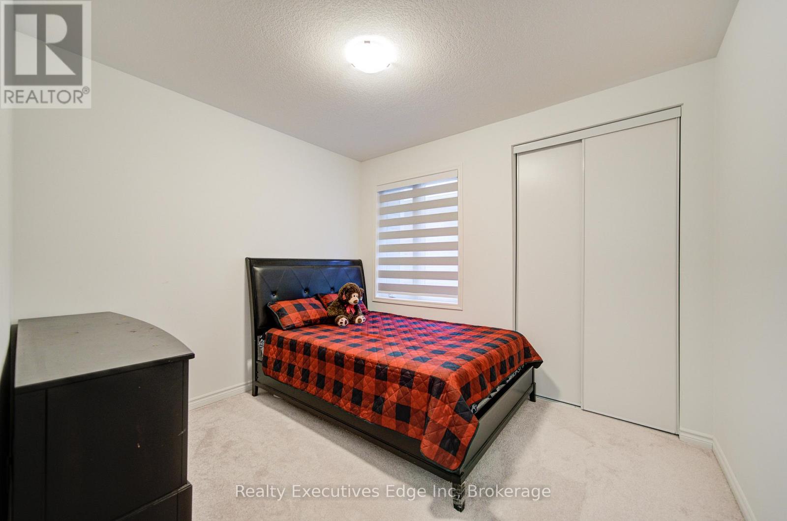 229 Forestwalk Street, Kitchener, Ontario  N2R 0T2 - Photo 20 - X12508360