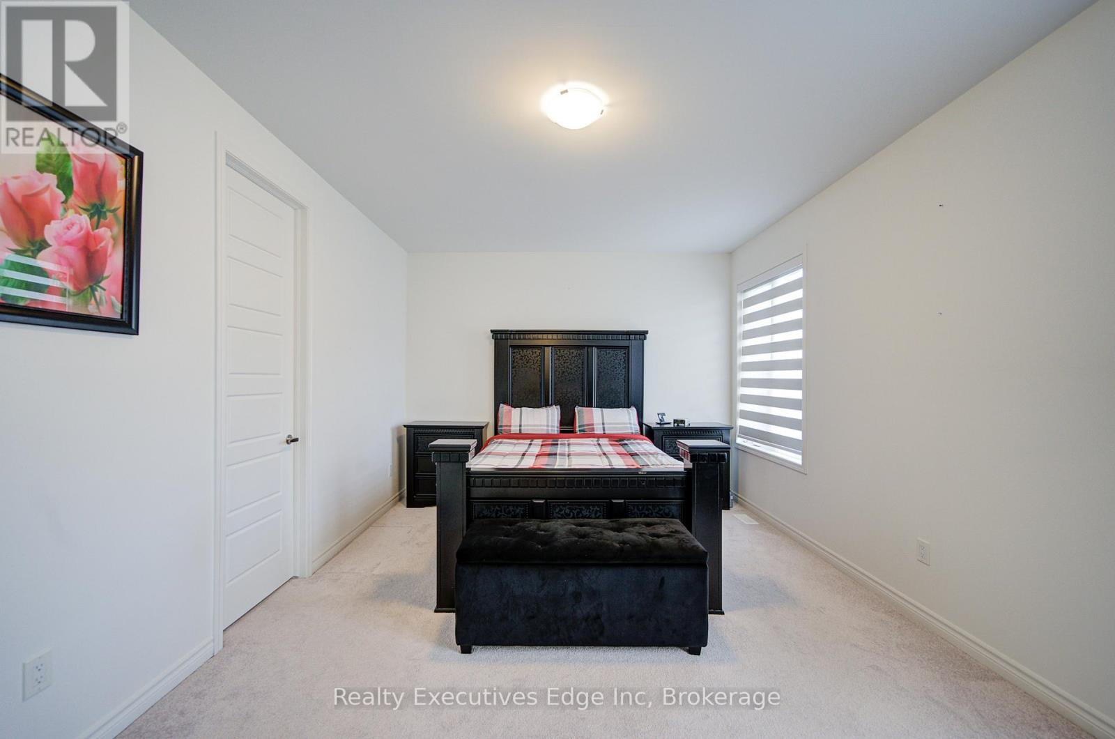 229 Forestwalk Street, Kitchener, Ontario  N2R 0T2 - Photo 25 - X12508360