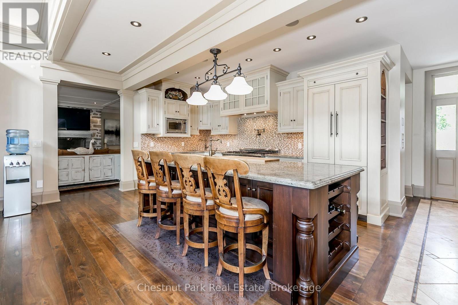 Unit 3 - 4805 Muskoka Road 169 Road, Muskoka Lakes, Ontario  P0C 1H0 - Photo 17 - X12510934