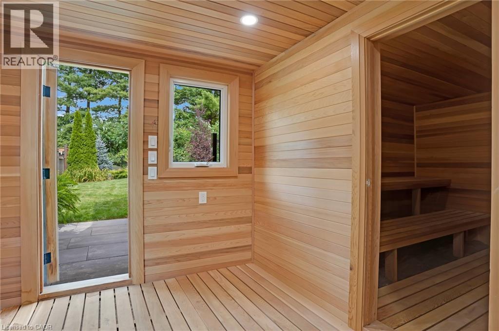 34 Woodcrest Court, Kitchener, Ontario  N2P 2K2 - Photo 33 - 40785788