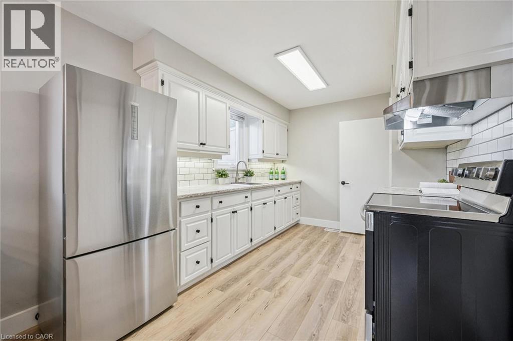 36 Englewood Place, Kitchener, Ontario  N2H 4S6 - Photo 11 - 40785512