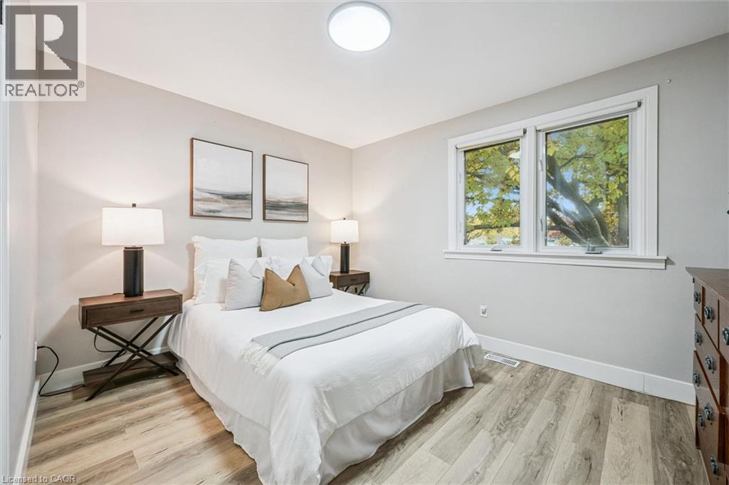 36 Englewood Place, Kitchener, Ontario  N2H 4S6 - Photo 18 - 40785512