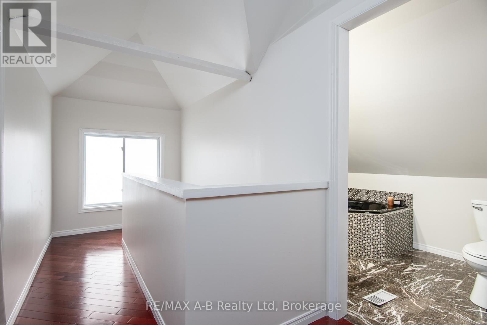 131 Mill Street, Kitchener, Ontario  N2M 3P7 - Photo 29 - X12511034