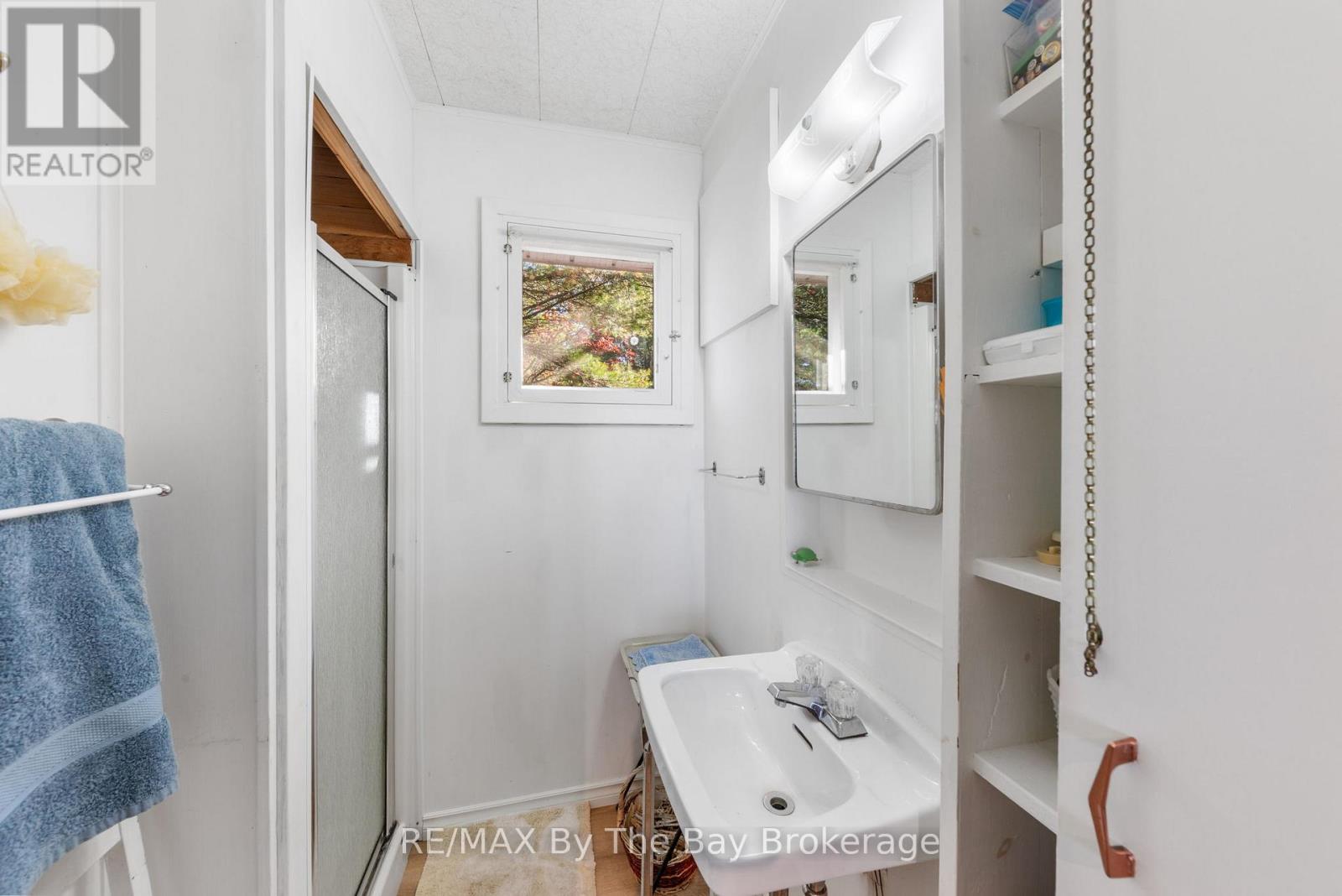 2 Island 2890, Georgian Bay, Ontario  P0E 1E0 - Photo 24 - X12511512