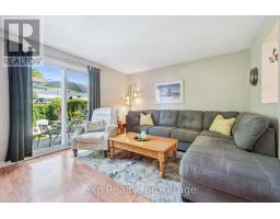 30 - 40 SILVERCREEK PARKWAY N, Guelph, Ontario