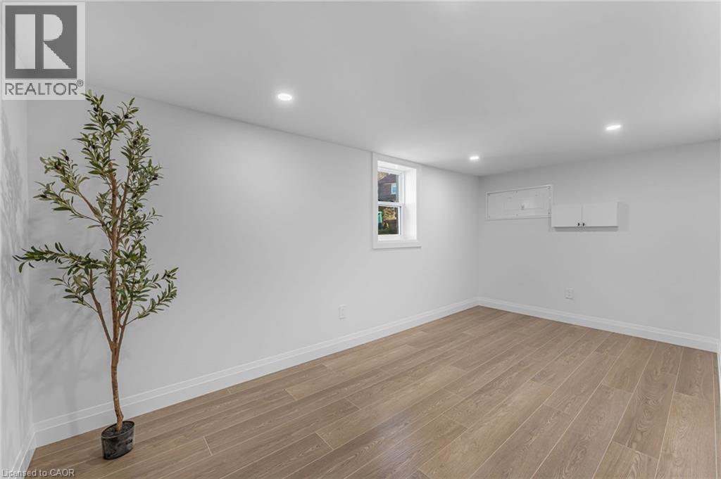 3 Ball Avenue E, St. Catharines, Ontario  L2T 1B4 - Photo 25 - 40781983