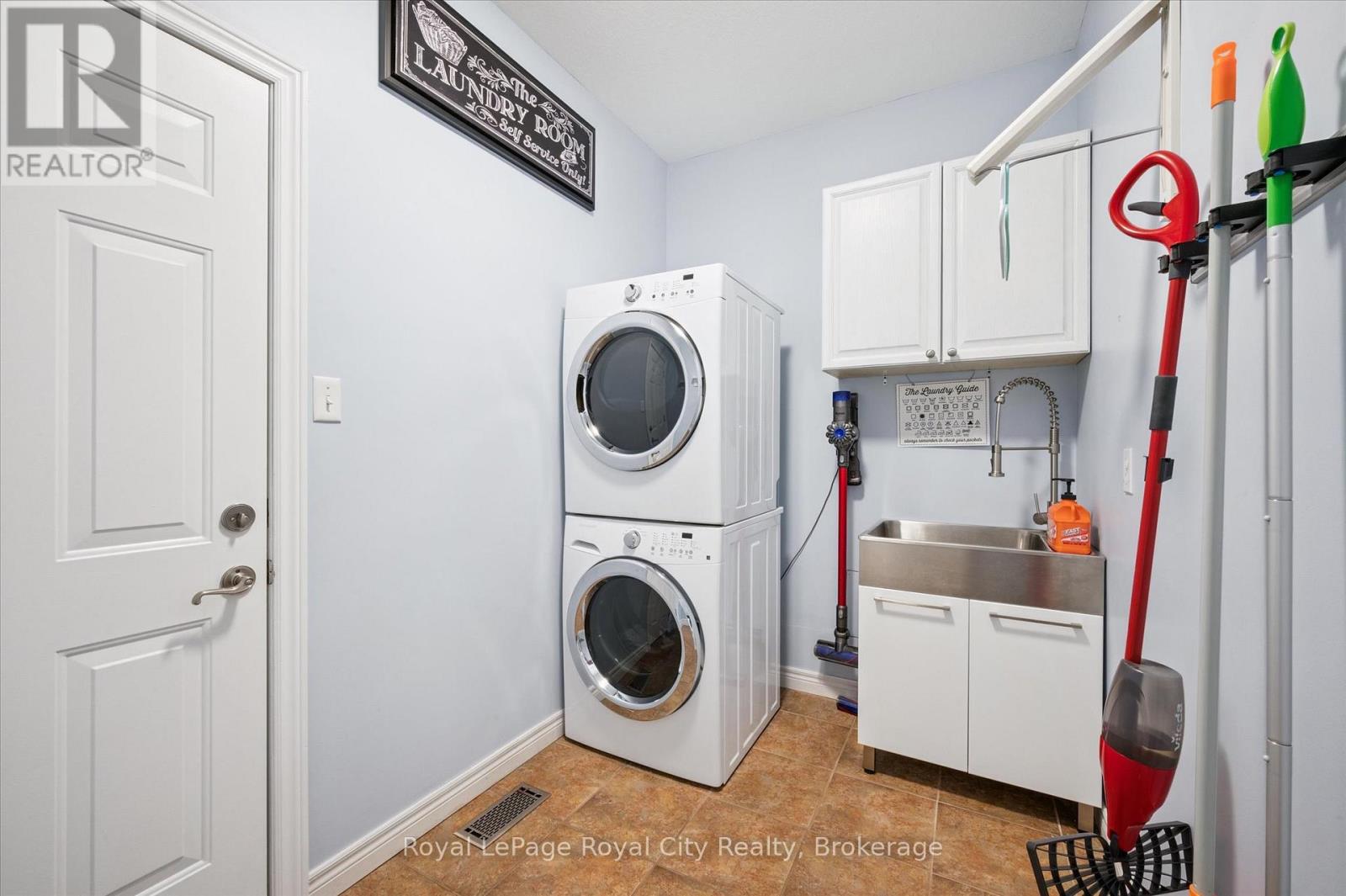 279 Farley Drive, Guelph, Ontario  N1L 1N6 - Photo 16 - X12511714