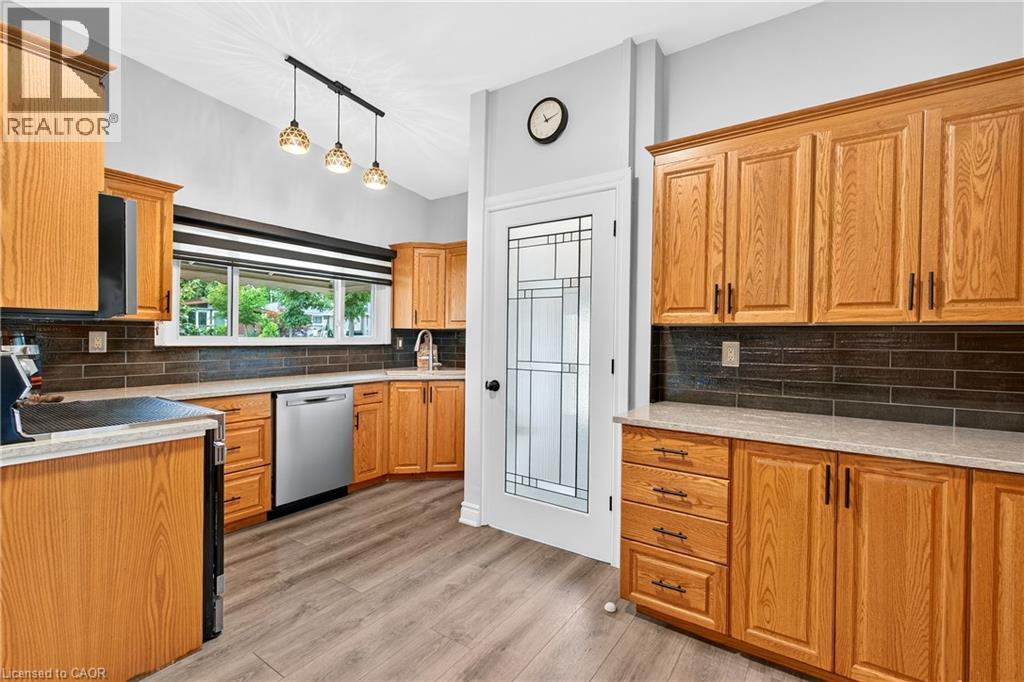 4542 Nancy Drive, Niagara Falls, Ontario  L2E 5L3 - Photo 8 - 40785864