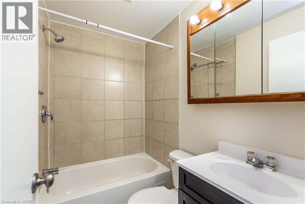 583 E Cannon Street E Unit# 3, Hamilton, Ontario  L8L 2G5 - Photo 7 - 40785860