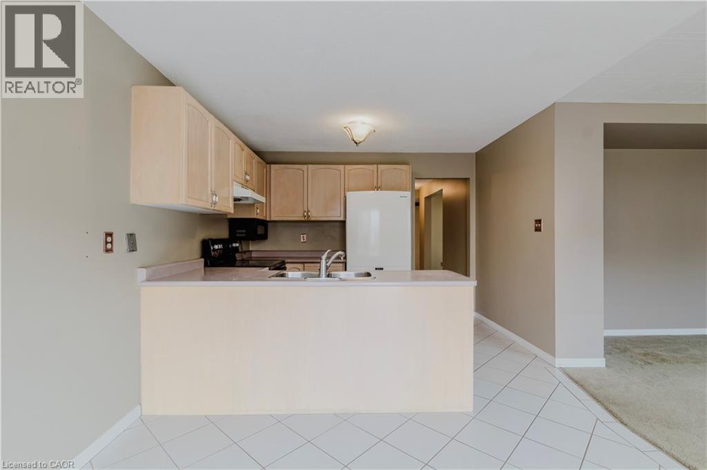 195 Duncairn Crescent, Hamilton, Ontario  L9C 6J9 - Photo 11 - 40785857