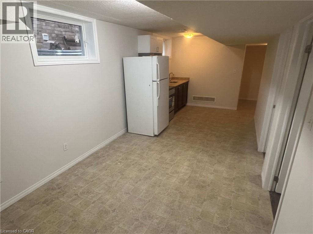 14 Iron Gate Street Unit# Lower, Kitchener, Ontario  N2N 3P9 - Photo 6 - 40785848