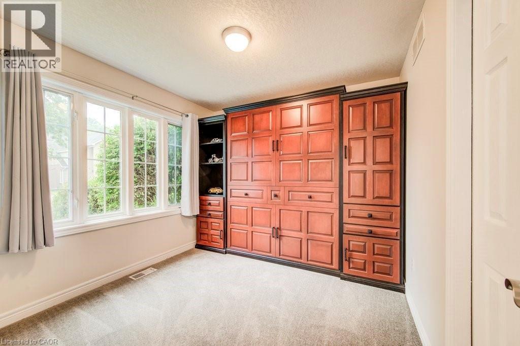 670 Salzburg Drive, Waterloo, Ontario  N2V 2N8 - Photo 21 - 40785373