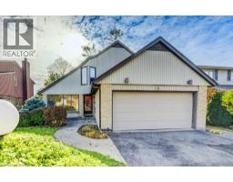 14 BROADVIEW Court, Kitchener, Ontario