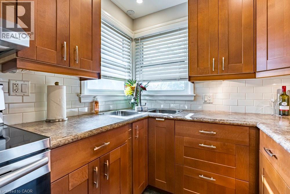 105 Mcelroy Road E, Hamilton, Ontario  L9A 1Z1 - Photo 12 - 40785852