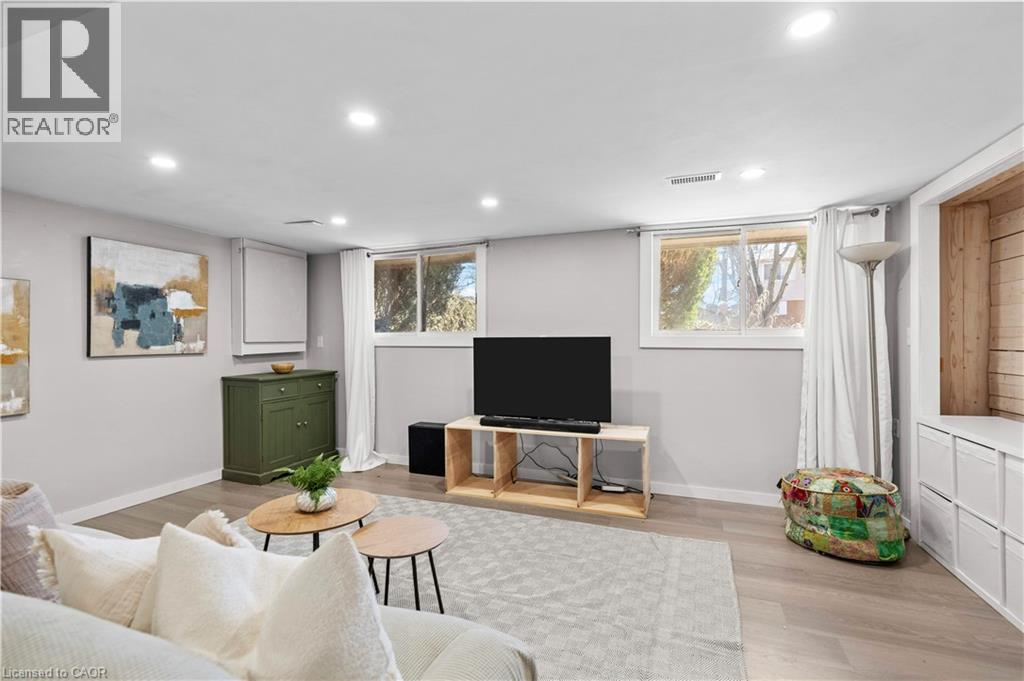 5373 Spruce Avenue, Burlington, Ontario  L7L 1N8 - Photo 19 - 40785688