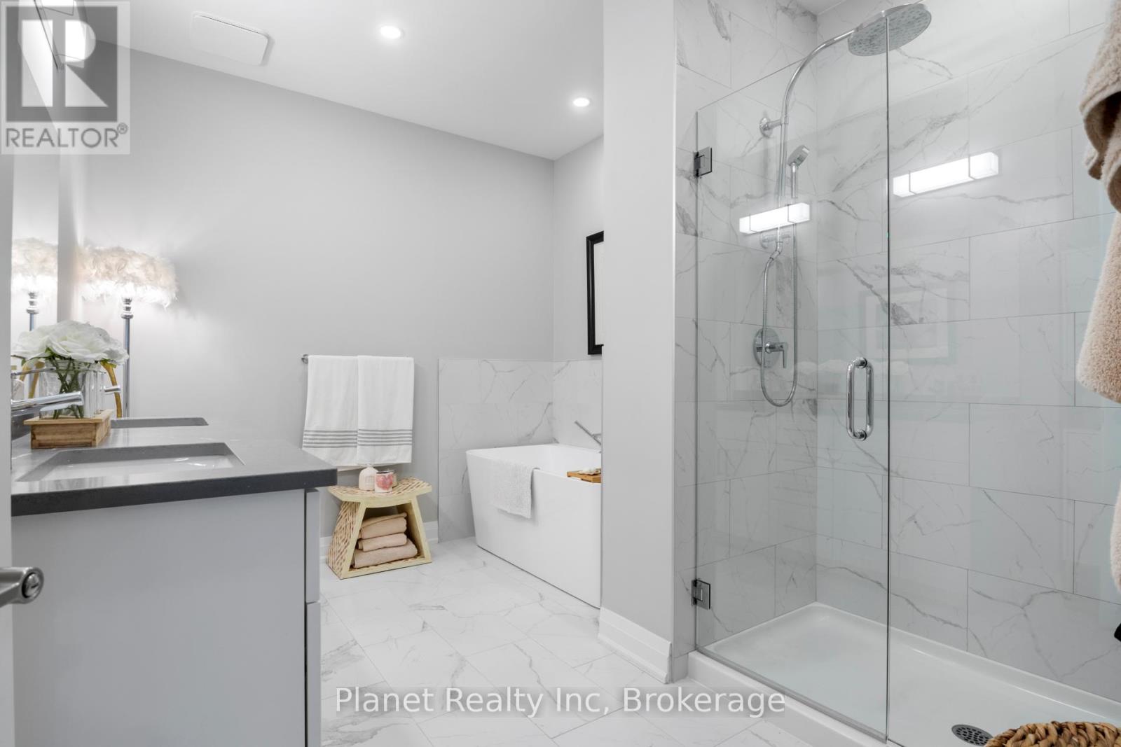 604 - 71 Wyndham Street S, Guelph, Ontario  N1E 5R3 - Photo 22 - X12512446