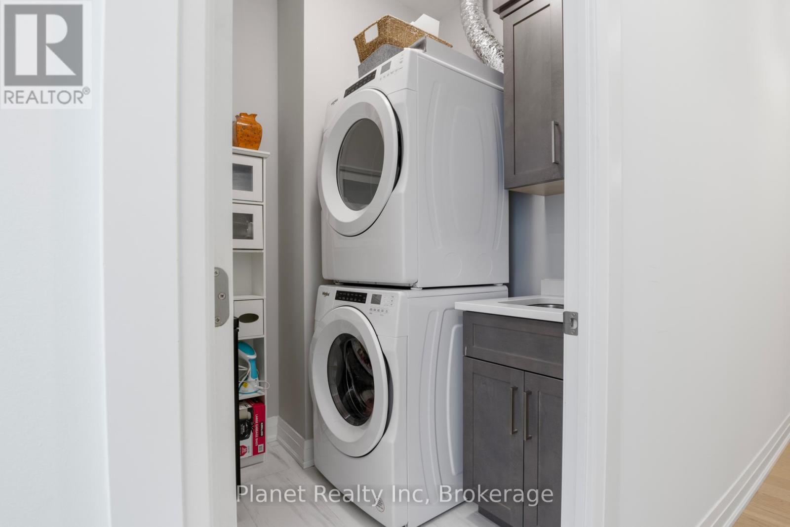 604 - 71 Wyndham Street S, Guelph, Ontario  N1E 5R3 - Photo 27 - X12512446