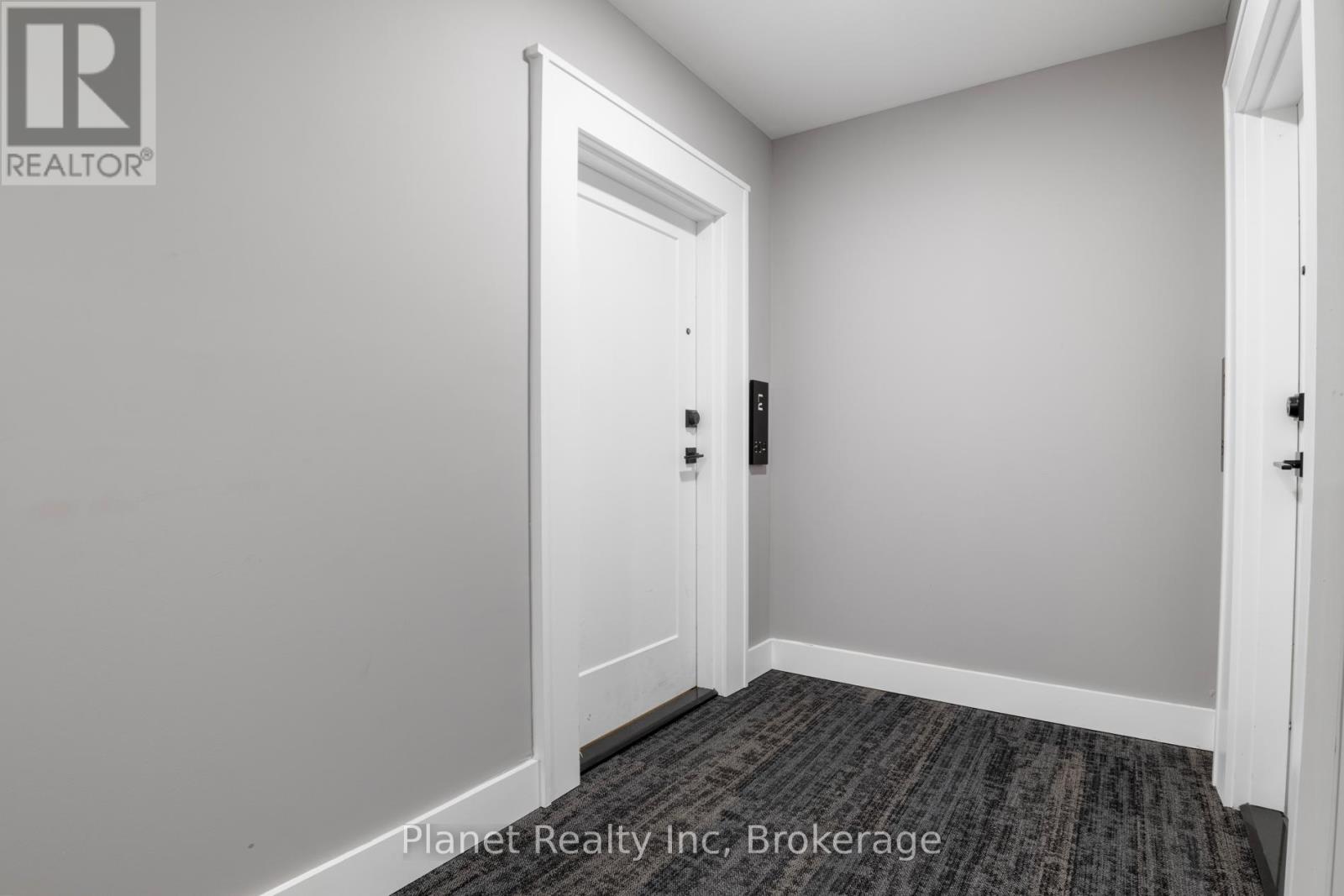 604 - 71 Wyndham Street S, Guelph, Ontario  N1E 5R3 - Photo 3 - X12512446