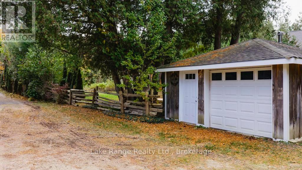 900 Victoria Road, Huron-Kinloss, Ontario  N0G 2R0 - Photo 11 - X12512494