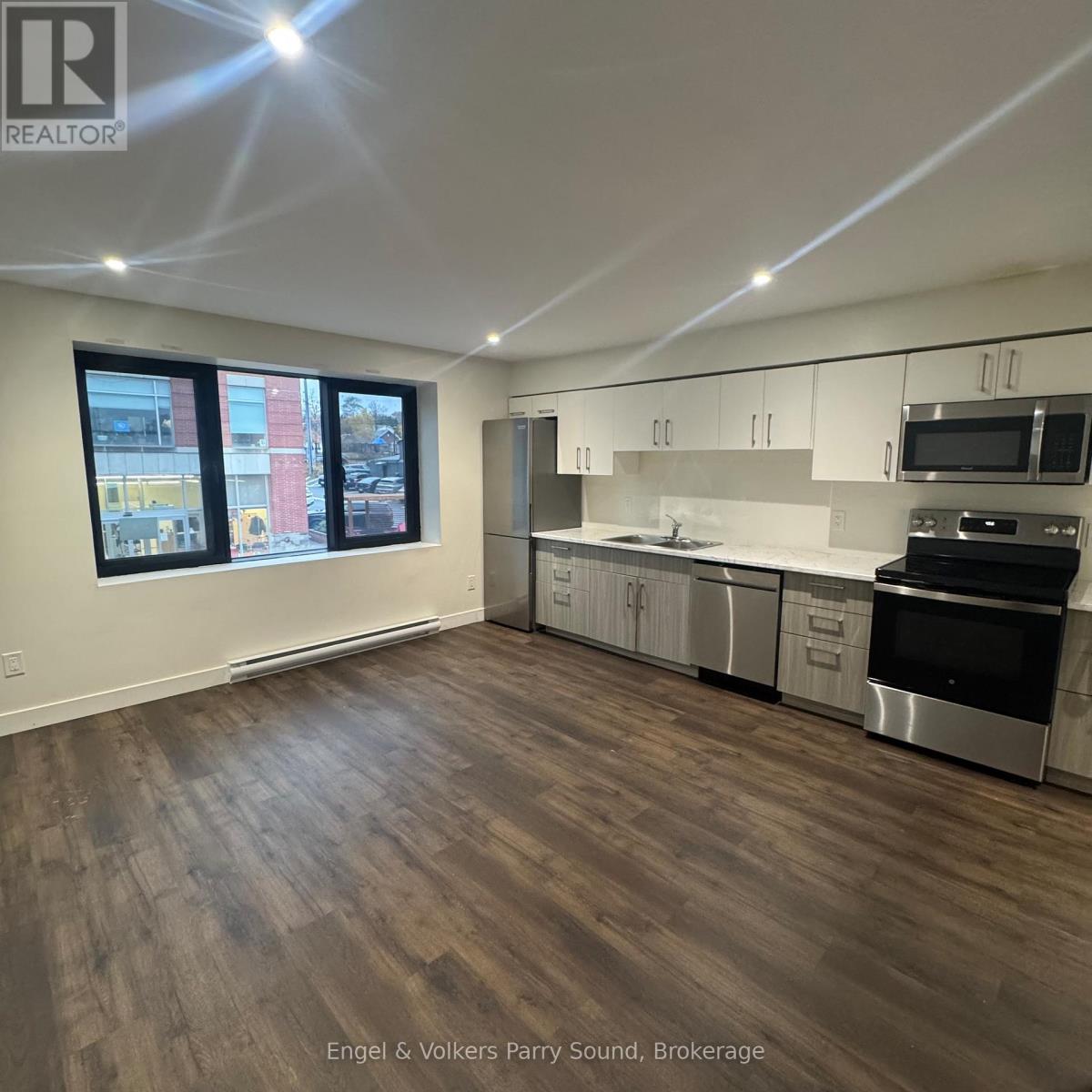 202 - 57 James Street, Parry Sound, Ontario  P2A 1T5 - Photo 6 - X12512522