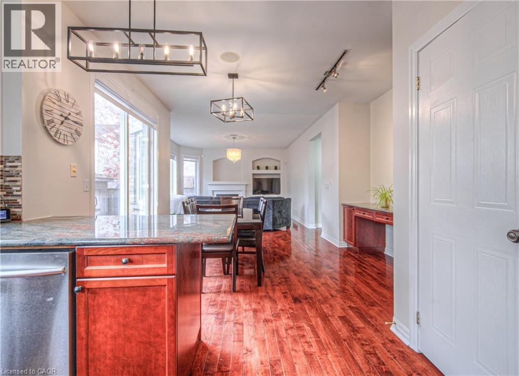 47 Dellgrove Circle, Cambridge, Ontario  N1T 2J9 - Photo 14 - 40785929