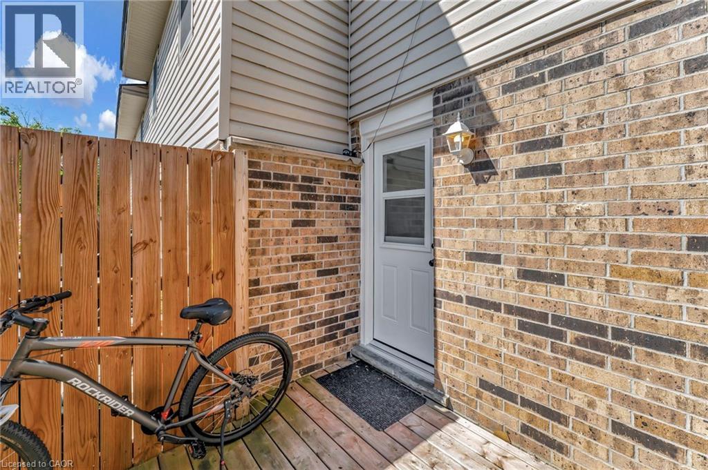 175 Cedar Street Unit# 37, Cambridge, Ontario  N1S 4X9 - Photo 8 - 40785792