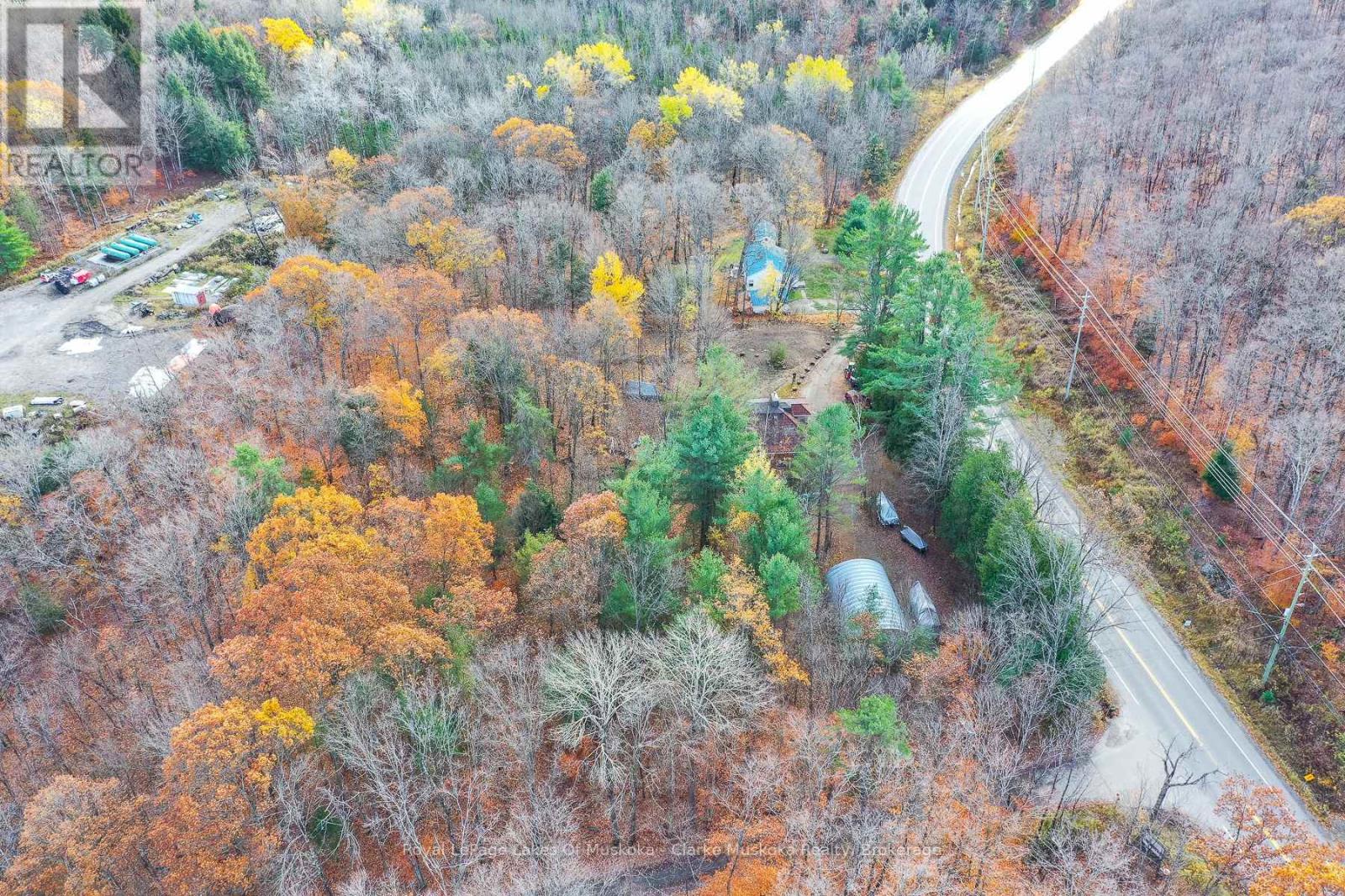 2026 Peninsula Road, Muskoka Lakes, Ontario  P0B 1G0 - Photo 19 - X12513288