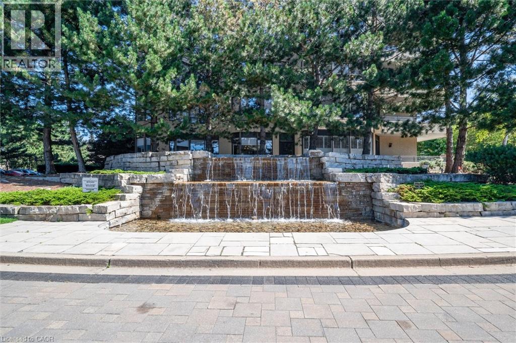 6 Willow Street Unit# 702, Waterloo, Ontario  N2J 4S3 - Photo 3 - 40785925