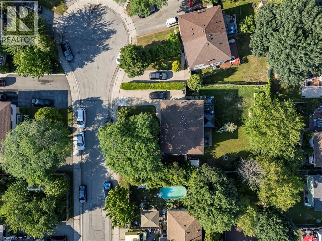 8 Gerrick Court, Hamilton, Ontario  L9C 6H2 - Photo 36 - 40786005