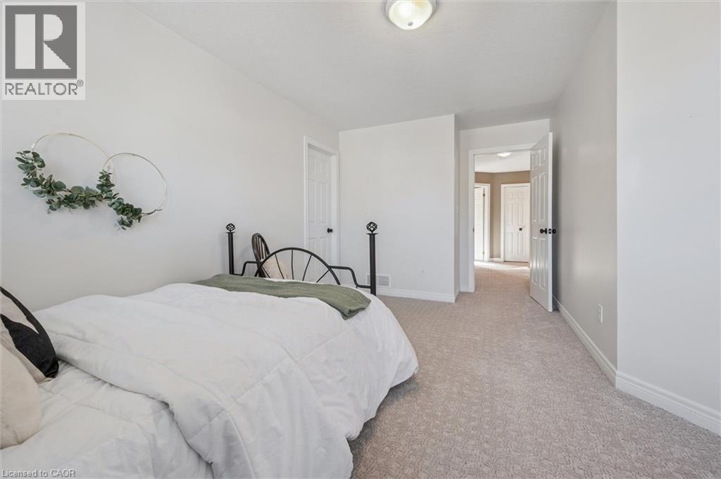 7 Hearthbridge Street, Kitchener, Ontario  N2R 1L5 - Photo 22 - 40785926