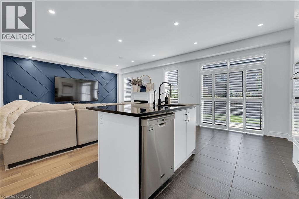 78 Chaumont Drive, Stoney Creek, Ontario  L8J 0J8 - Photo 8 - 40785813