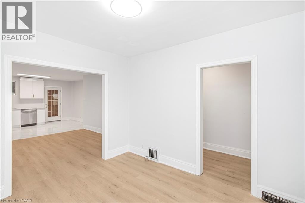 8 Leeds Street, Hamilton, Ontario  L8L 6W8 - Photo 10 - 40785801