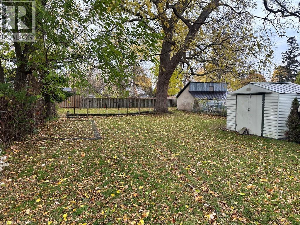 149 Forest Street E, Dunnville, Ontario  N1A 1B9 - Photo 3 - 40785641