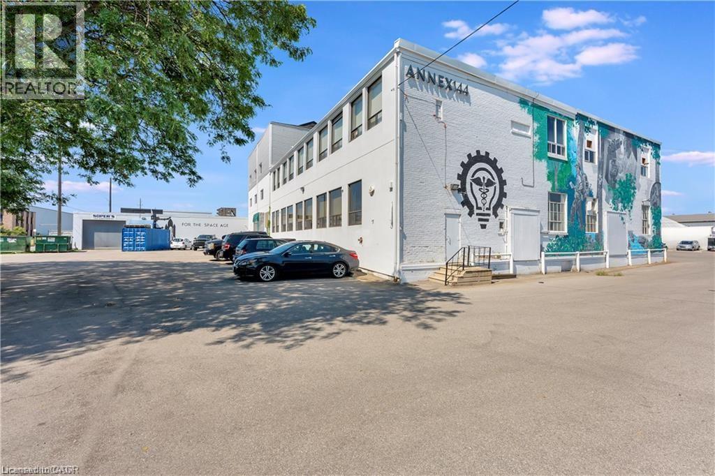 144 CHATHAM Street Unit# 2A, Hamilton, Ontario