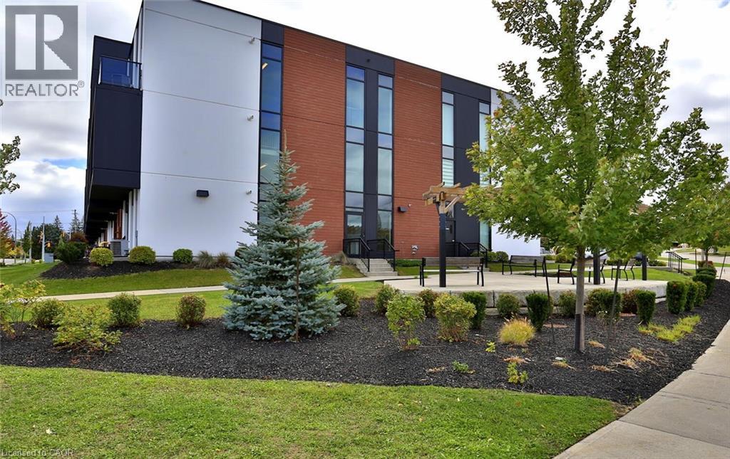 5 WAKE ROBIN Drive Unit# 118, Kitchener, Ontario